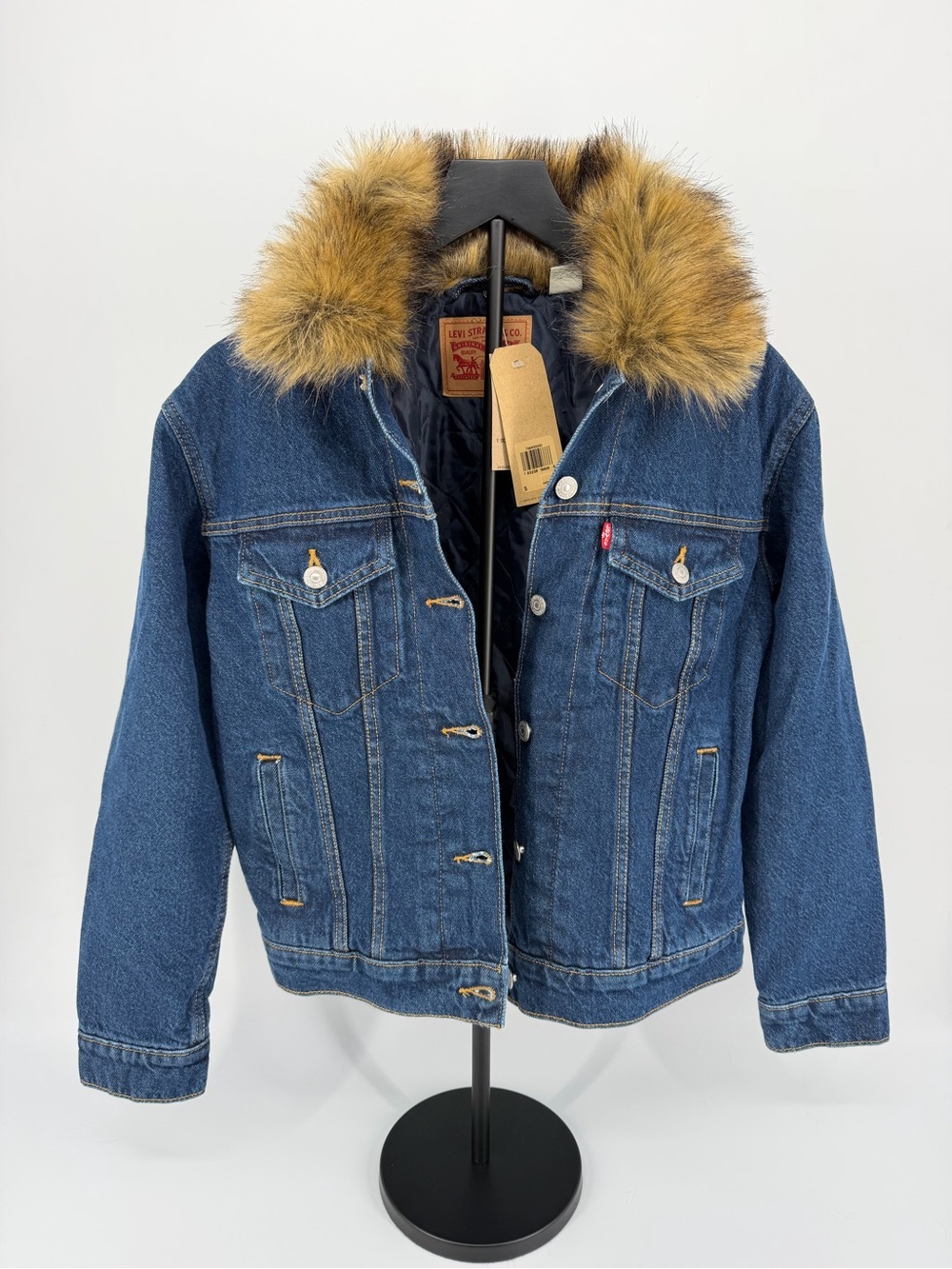 Levi’s Ex-Boyfriend Denim Trucker Jacket Faux Fur Collar Women S NWT